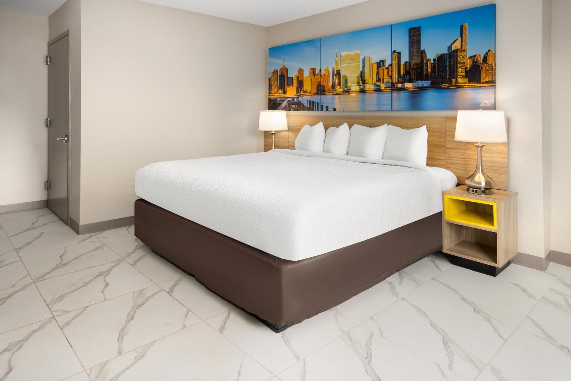 Days Inn By Wyndham Staten Island New York Exteriör bild