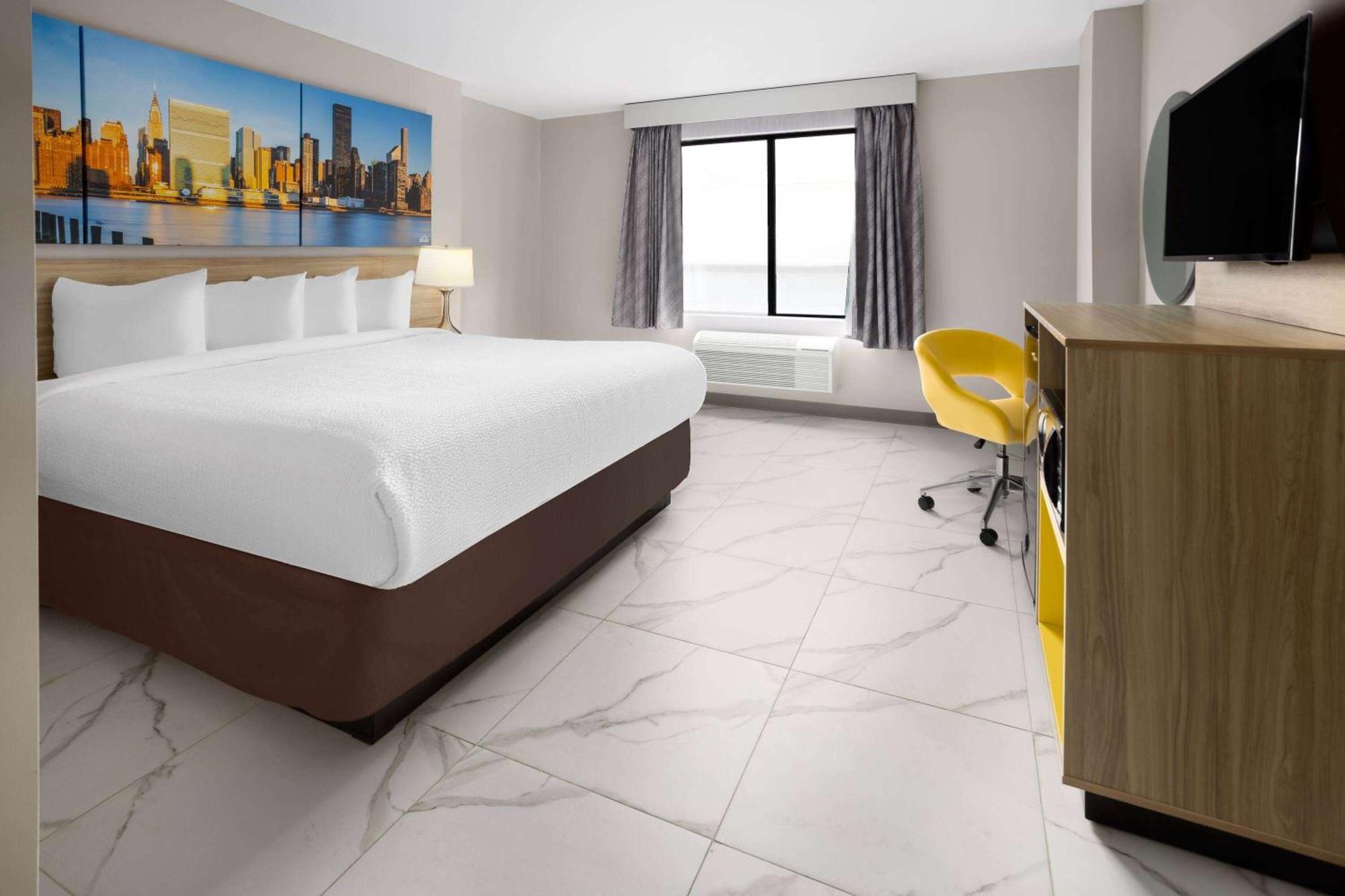 Days Inn By Wyndham Staten Island New York Exteriör bild